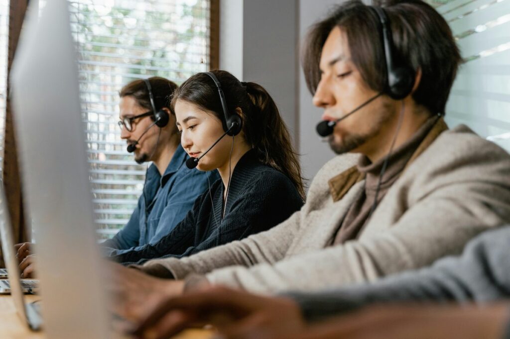 Contract Renewal Tracking: Catching Renewals Before They Lapse